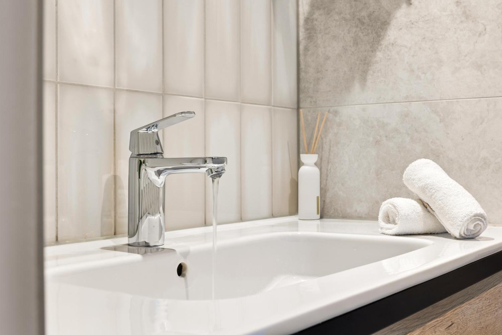 Suites Boulevard 17 Βλισίνγκεν Δωμάτιο φωτογραφία